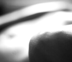 Nude Art - Close-Up Oil