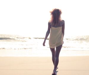 Nude Art - Girl on the Beach