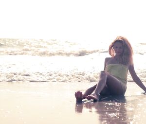 Nude Art - Girl on the Beach