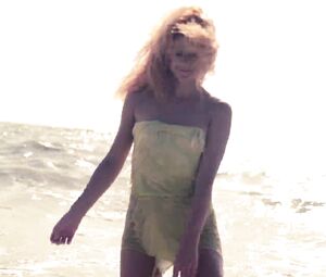 Nude Art - Girl on the Beach