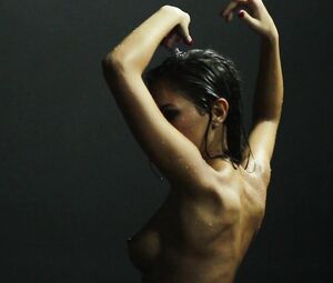 Nude Art Video - Sexual Aqua