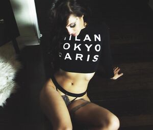Nude Art Video- Sunny Naked Suicide
