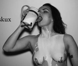 Short Nude Video - Spoiled Milk