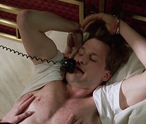 Naked Melanie Griffith - Something Wild (1996)