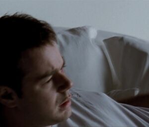 Naked Gillian Anderson - Straightheads (2007)