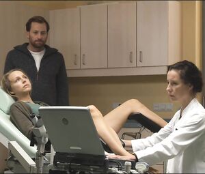 Naked Petra Schmidt  - Ellas Entscheidung (2015)