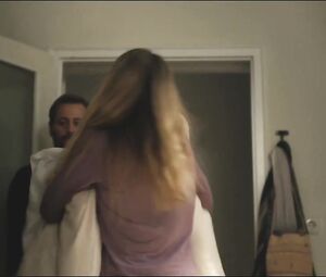 Naked Petra Schmidt  - Ellas Entscheidung (2015)