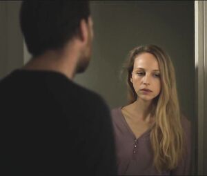 Naked Petra Schmidt  - Ellas Entscheidung (2015)