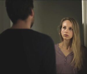 Naked Petra Schmidt  - Ellas Entscheidung (2015)