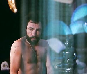 Naked Julia Perrin - Les Clientes (1982)