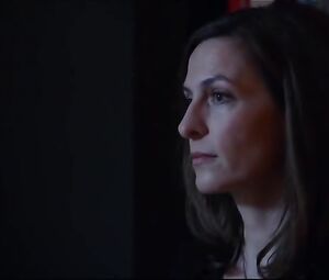 Naked Janina Uhse - GZSZ E5920 (2016) (Sex, Bare Back)