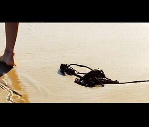 Naked Livia De Bueno Nathalia Dill Paraísos Artificiais (2012) (Paradise)