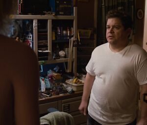 Naked Charlize Theron - YOUNG ADULT (2011)