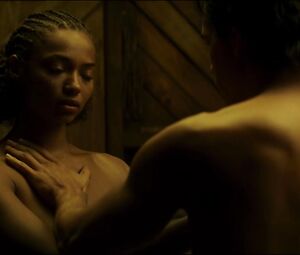 Naked Adriana Ugarte, Berta Vázquez - Palmeras en la nieve (2015)