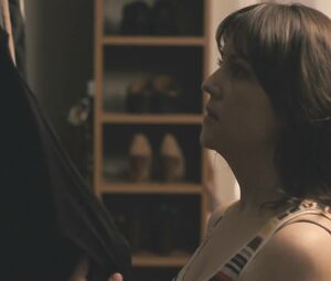 Naked Melanie Lynskey - Hello I Must Be Going (2012) (Sex, Nude)