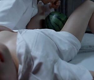 Naked Sumomo Yozakura & Shiang-Chyi Chen & Kuei-Mei Yang - The Wayward Cloud (2005)