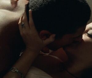 Naked Marion Cotillard nude - Taxi (1998)