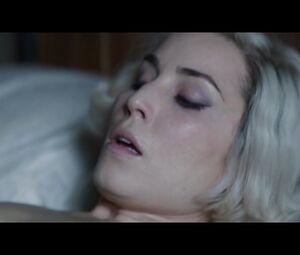 Naked Noomi Rapace - Seven Sisters (2017)