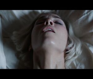 Naked Noomi Rapace - Seven Sisters (2017)