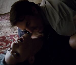 Naked Olivia Munn, Helena Mattsson, Nicole Moore - The Babymakers (2012)