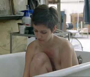 Clip and pictures Naked Eva Kessler full frontal - Tango (2011)