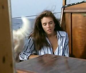 Bikini sex scene Elizabeth Hurley, Patsy Kensit - KILL CRUISE (1990)