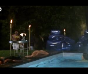 Wet Naked Johanna Klante - Eiskalte Freunde (2003)