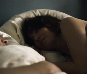 Naked Julia Koschitz - Zweimal lebenslänglich (2016)