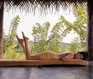 Hot scene naked Sunny Leone - Jism(2012)