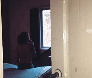 Nude scene Sophie Breyer and other sexy actress - La trรชve S01 (2015)