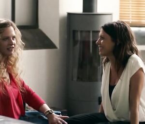 Nackte Kristina Dรถrfer - Abi 97 Outtakes (2017)