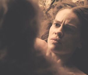 Topless Hilary Swank, Miranda Otto, Sonja Richte -  The Homesman (2014)
