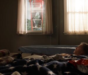 TV show nude scene | Emmy Rossum, Arden Myrin, Ruby Modine - Shameless S07 E05 (2016)
