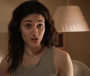TV show nude scene | Emmy Rossum, Arden Myrin, Ruby Modine - Shameless S07 E05 (2016)