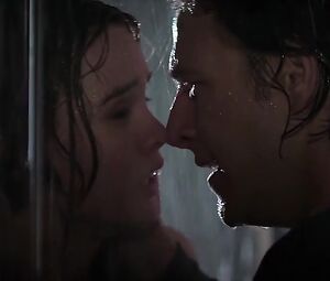 Gentle sex scene | Michelle Monaghan, Liana Liberato - The Best of Me (2014)