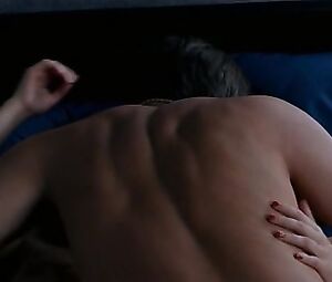 Topless sex scene | Maribel Verdu, Maria de Medeiros - Huevos de Oro (1993)