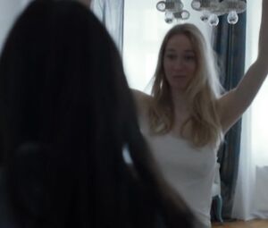 Asian nude scene | Catrina Stemmer, Uisenma Borchu - Schau Mich Nicht So An (2015)