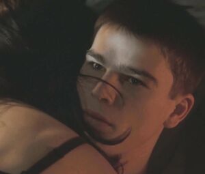 Celebrity nude scene | Emmanuelle Vaugier, Shannyn Sossamon - 40 Days & 40 Nights (2002)