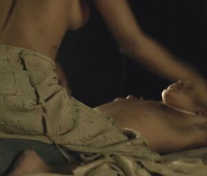 Naked Yordanka Ariosa - EL REY DE LA HABANA (2015)