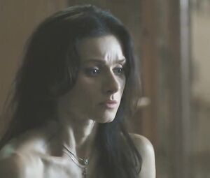 TV show hot scene | Raychel Diane Weiner, Sarah Hay - Flesh & Bone S01E07-08 (2015)