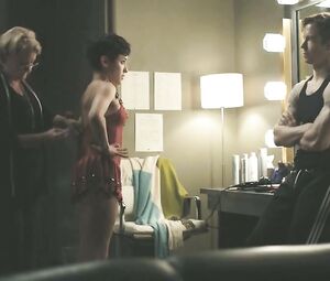 TV show hot scene | Raychel Diane Weiner, Sarah Hay - Flesh & Bone S01E07-08 (2015)