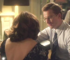 Celebs nude & sex scene | Antje Traue, Luise Heyer - Der Fall Barschel (2015)