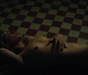 Full Frontal Video | Marina Fois - Irreprochable (2016)