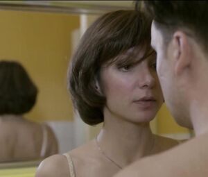 Sex Scene of Movies | Julia Koschitz, Lena Lauzemis nude - Unsichtbare Jahre (2015)