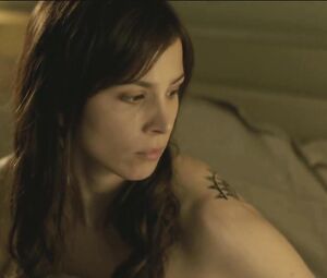 Celebs sex scene | Aylin Tezel naked - Die Informantin (2016)