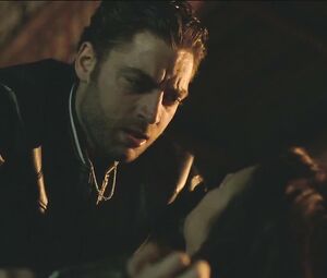 Celebs sex scene | Aylin Tezel naked - Die Informantin (2016)