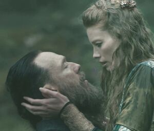 Celebs sex scene TV show | Alyssa Sutherland - Vikings S4 (2016)