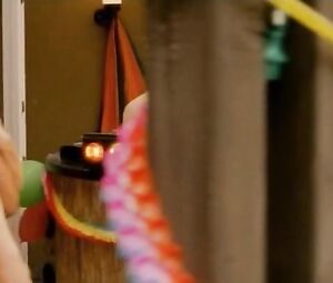 Excitioinism in Movies | Barfuss Bis Zum Hals (2009)