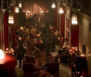 Nude celebs scene | Evan Rachel Wood, Thandie Newton naked - Westworld S01E05 (2016)