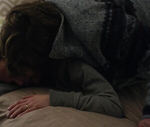 Naked Elizabeth Rease - Easy S01E01 (2016)